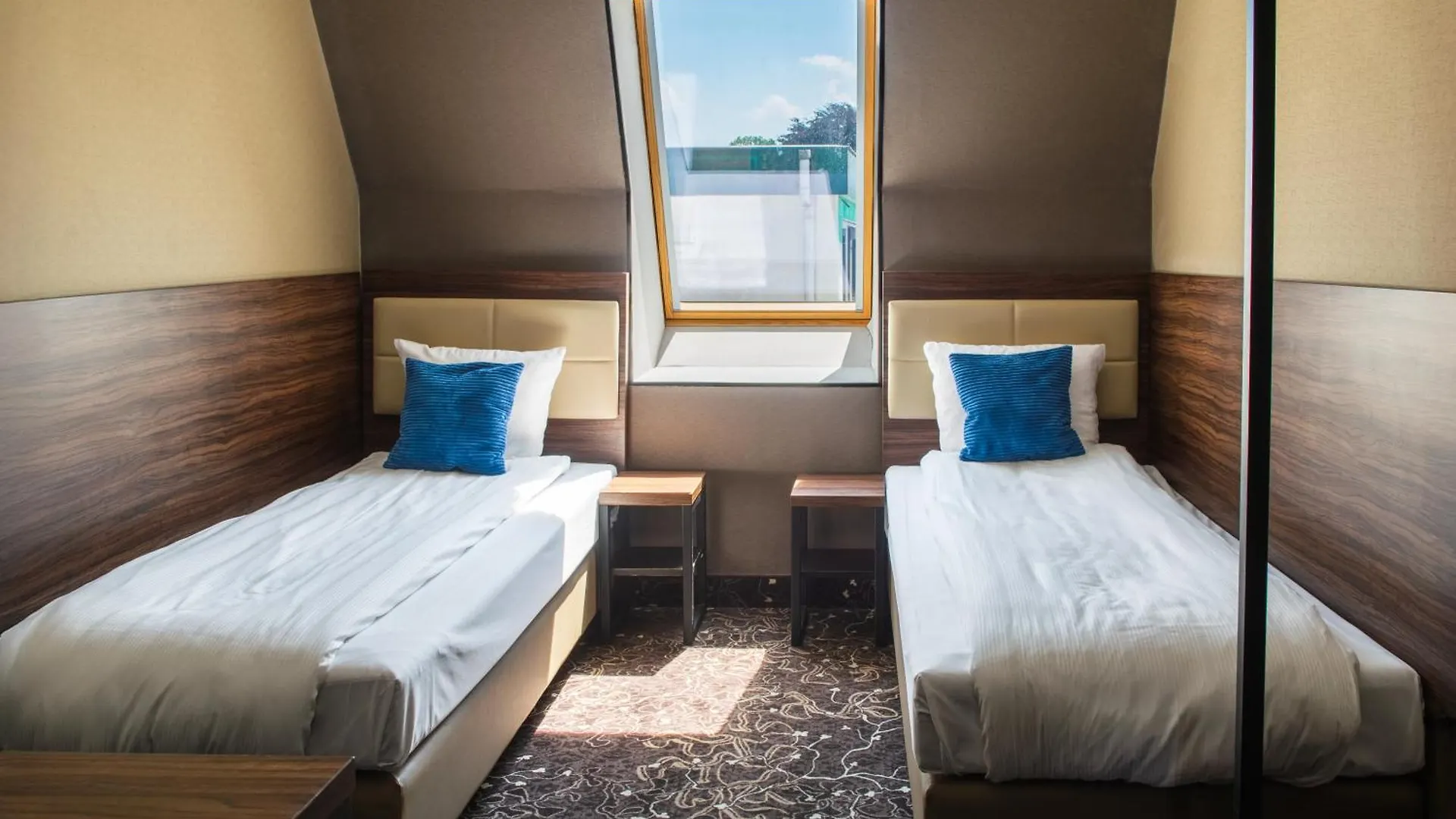 Amsterdam Lake Hotel Badhoevedorp