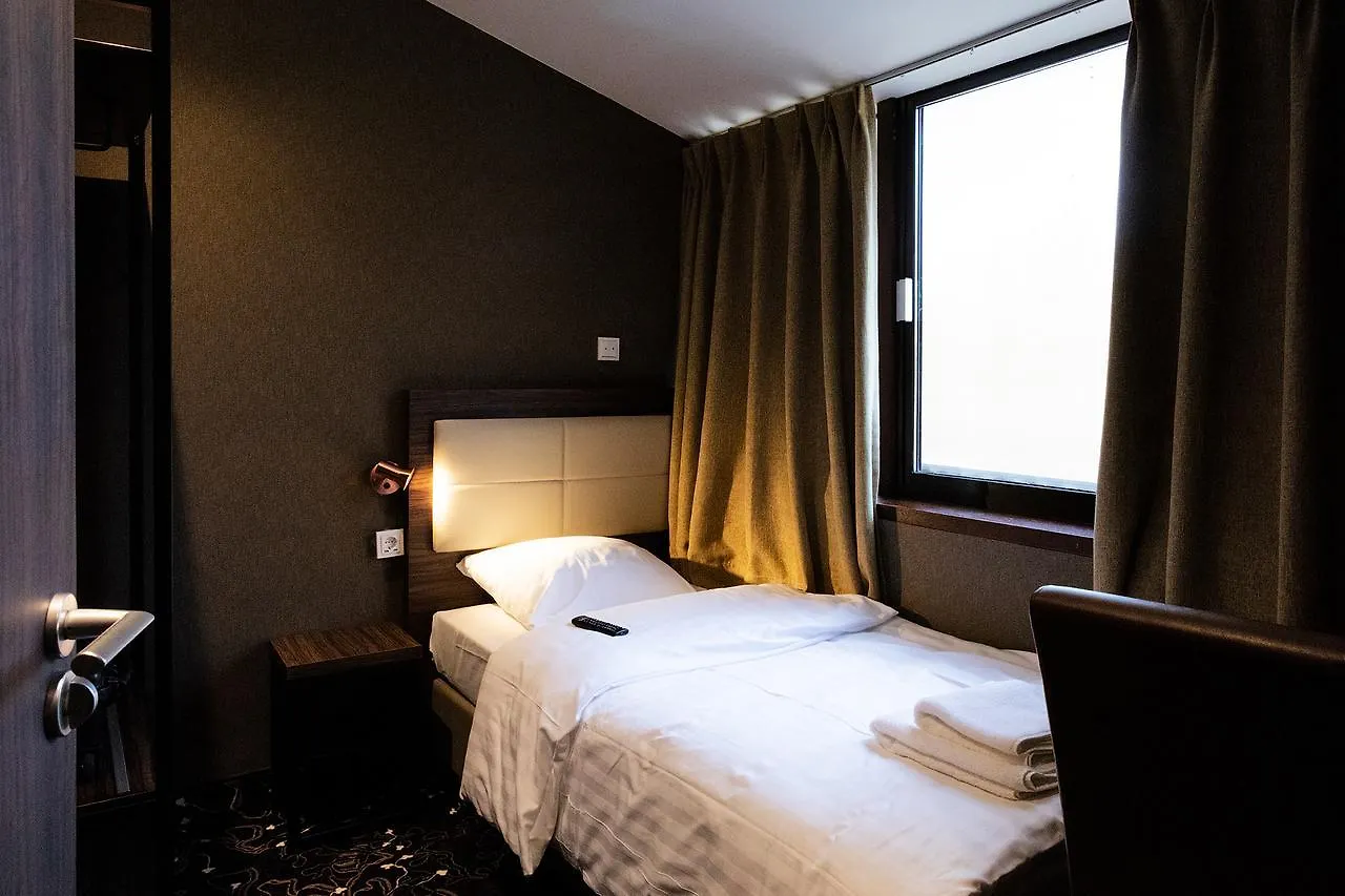 Amsterdam Lake Hotel Badhoevedorp